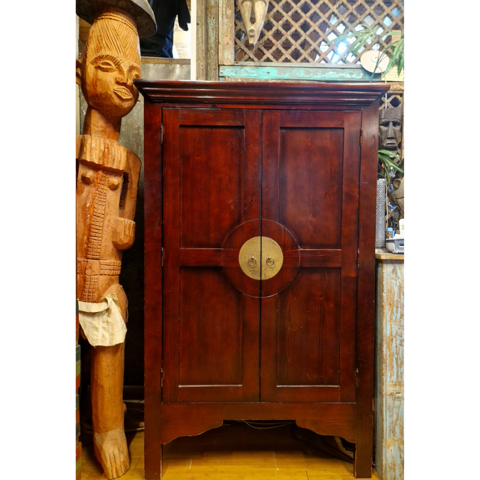 Chinesischer Schrank
