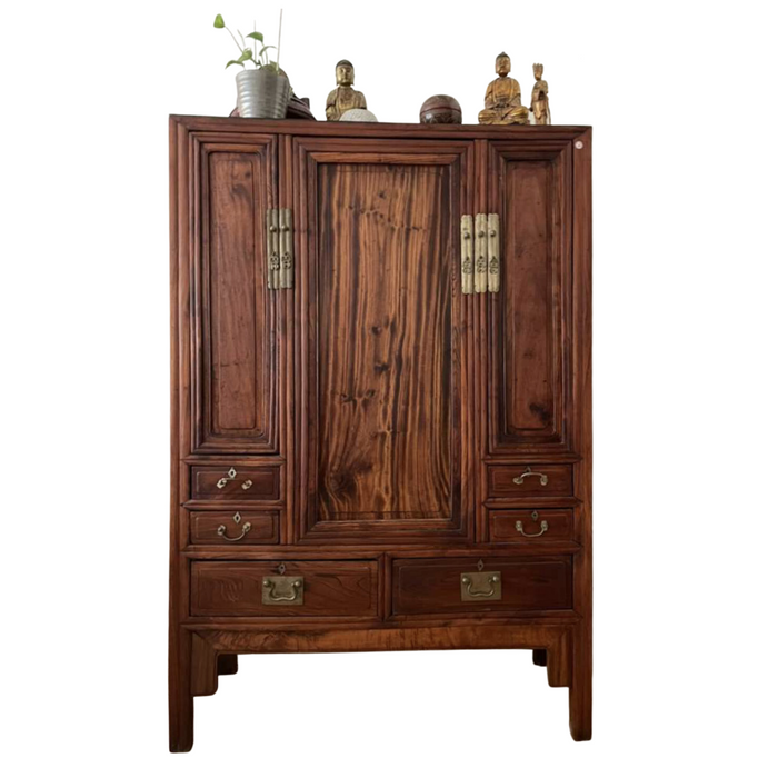 Chinesischer Schrank