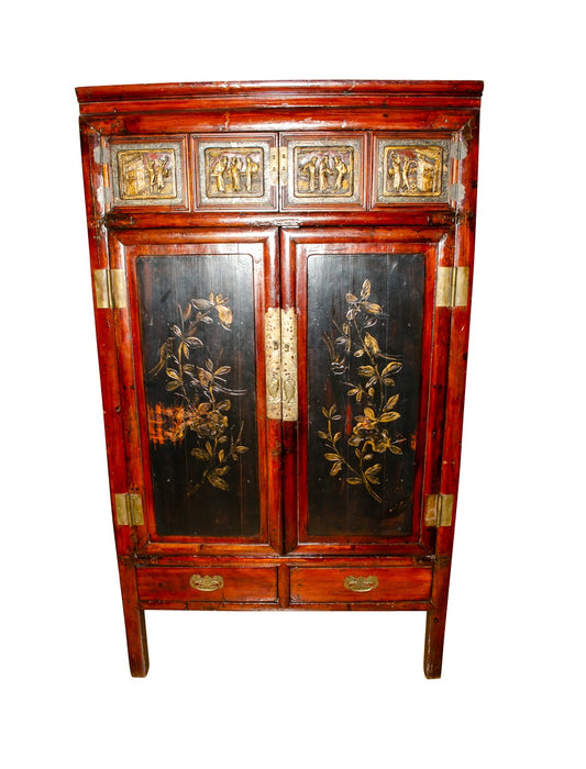 Bemalter Chinesischer Schrank mit vielen Details