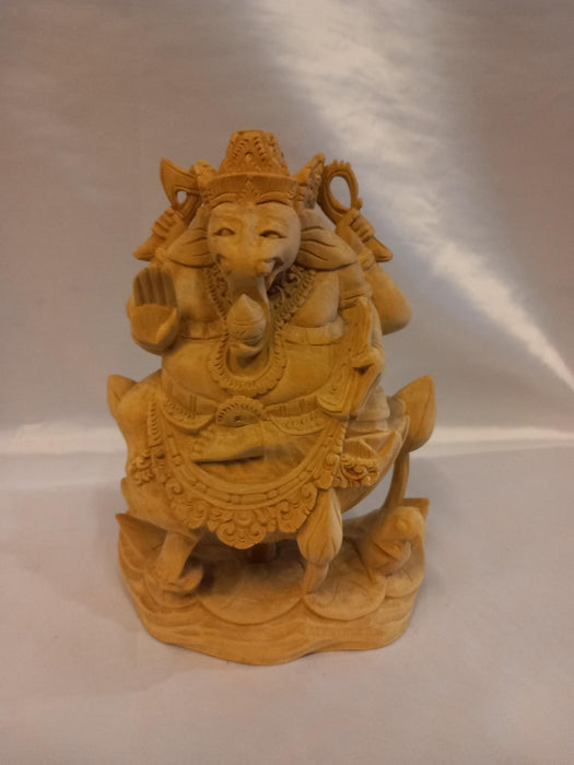 Ganesha Skulptur aus Crocodile wood