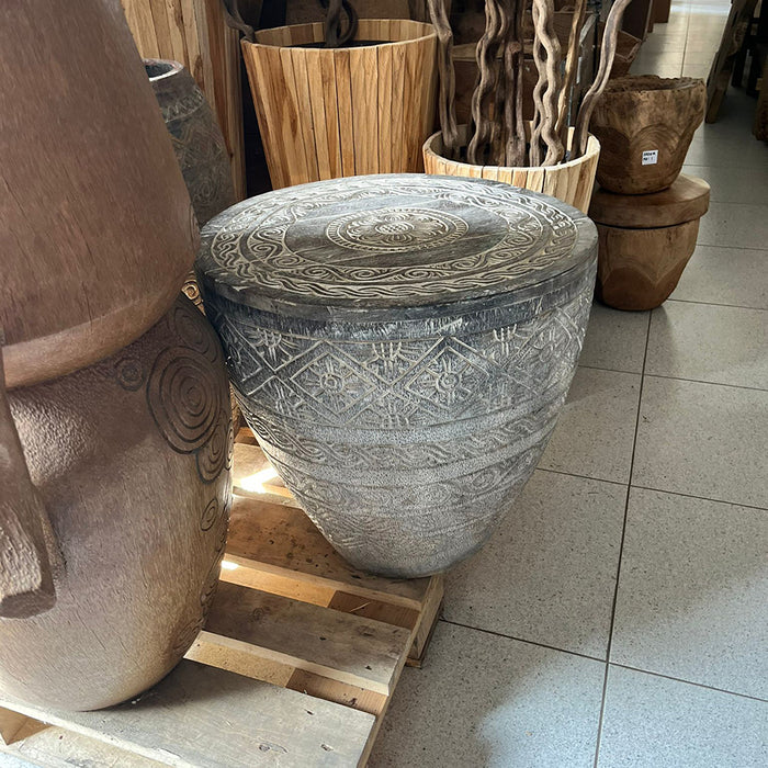 Couchtisch aus Palmholz