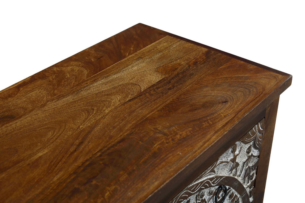Indisches Sideboard mit Muster