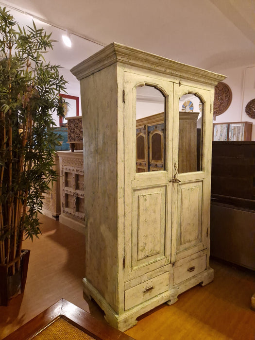 Indischer Schrank Vintage