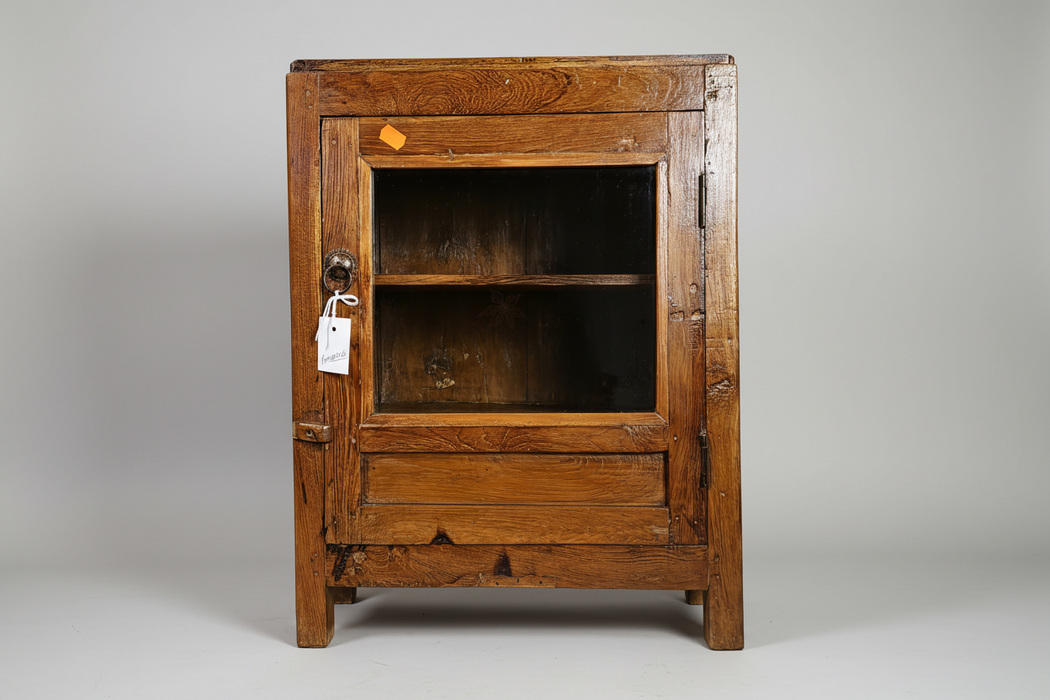 Vitrine aus indischen Teakholz