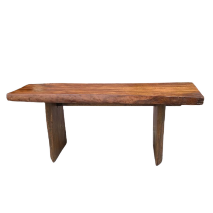 Massiver Tisch aus Suar wood